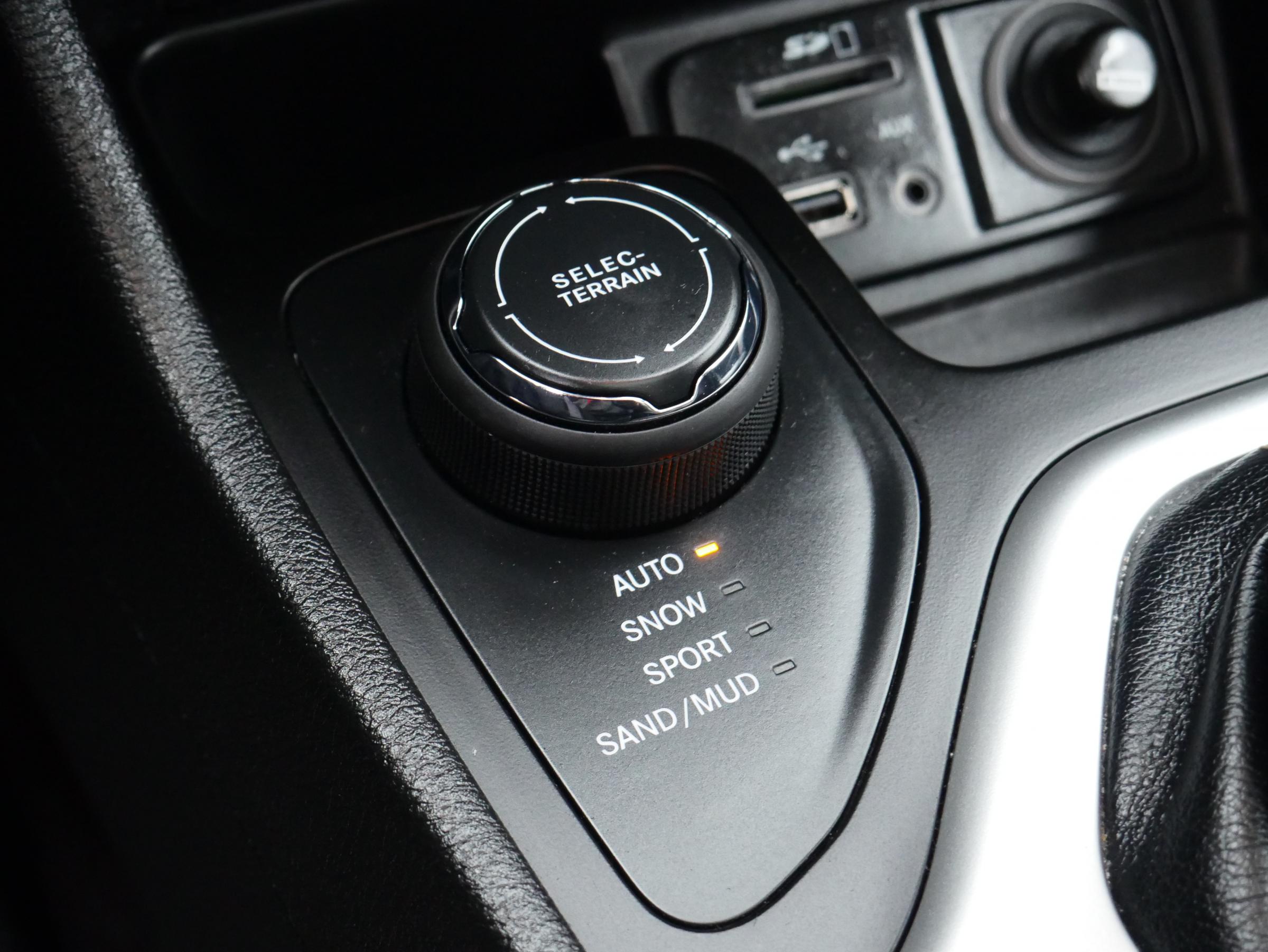 Jeep Cherokee, 2017 - pohled č. 18