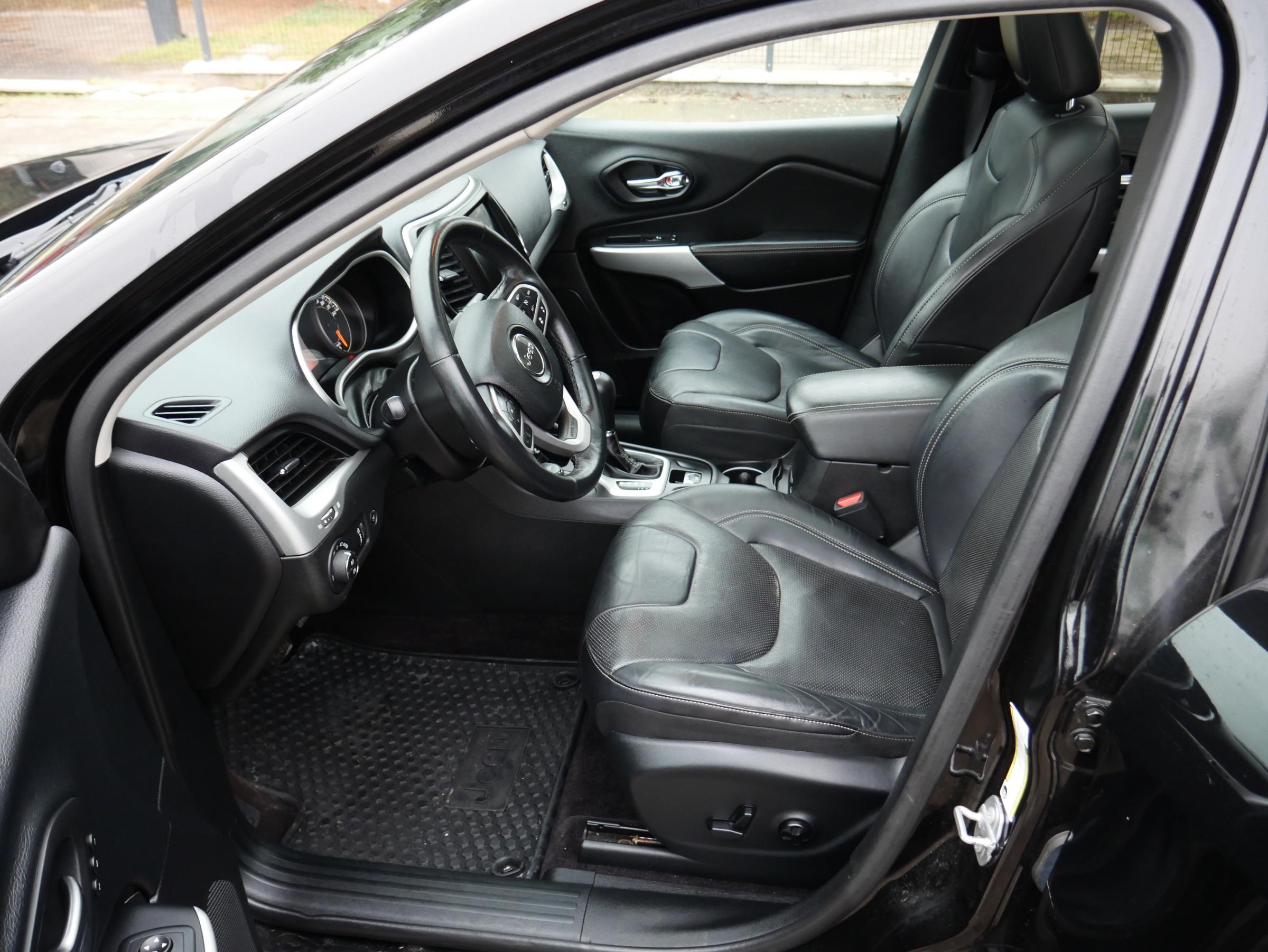 Jeep Cherokee, 2017 - pohled č. 9