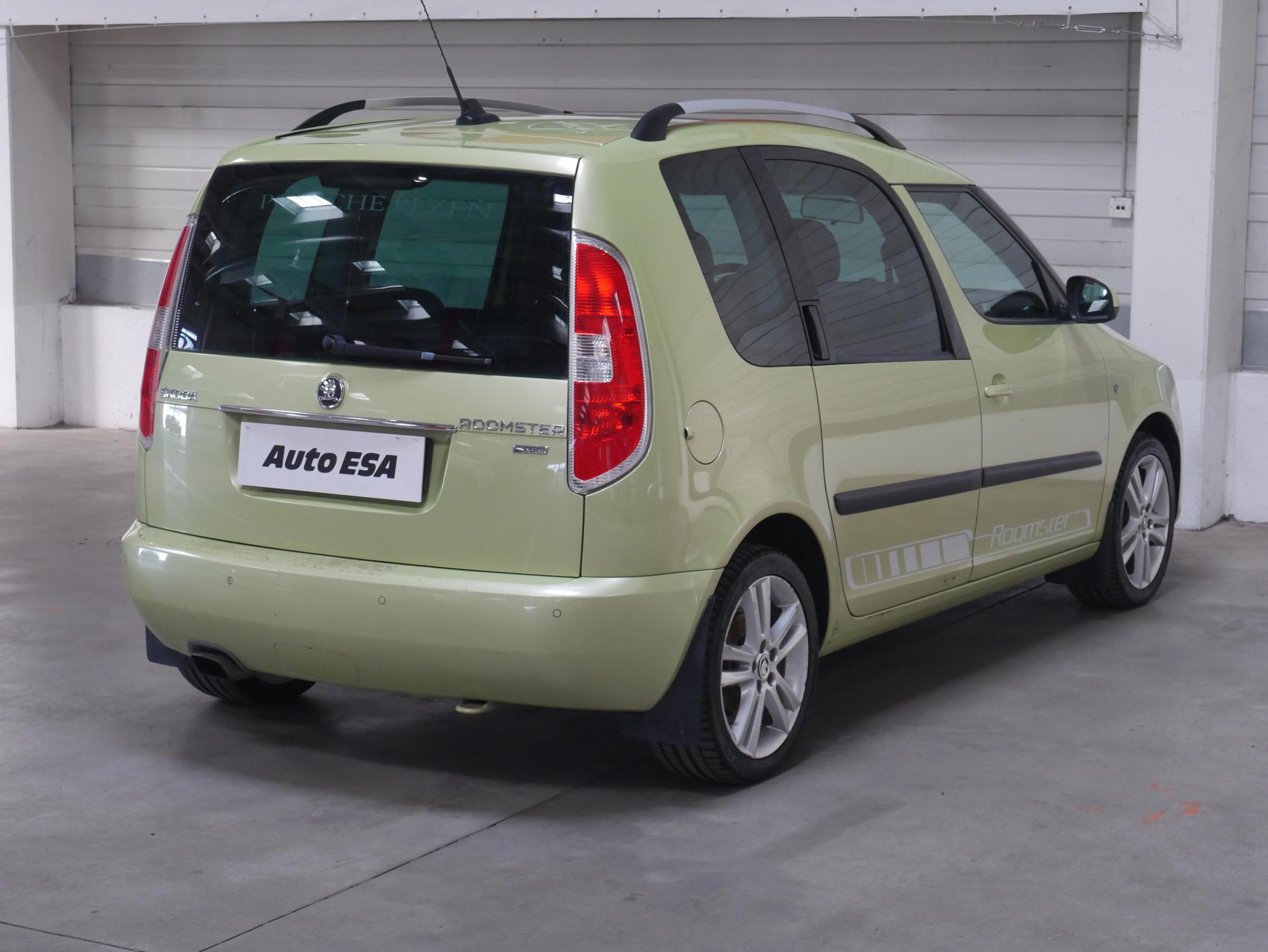 Škoda Roomster, 2011 - pohled č. 4