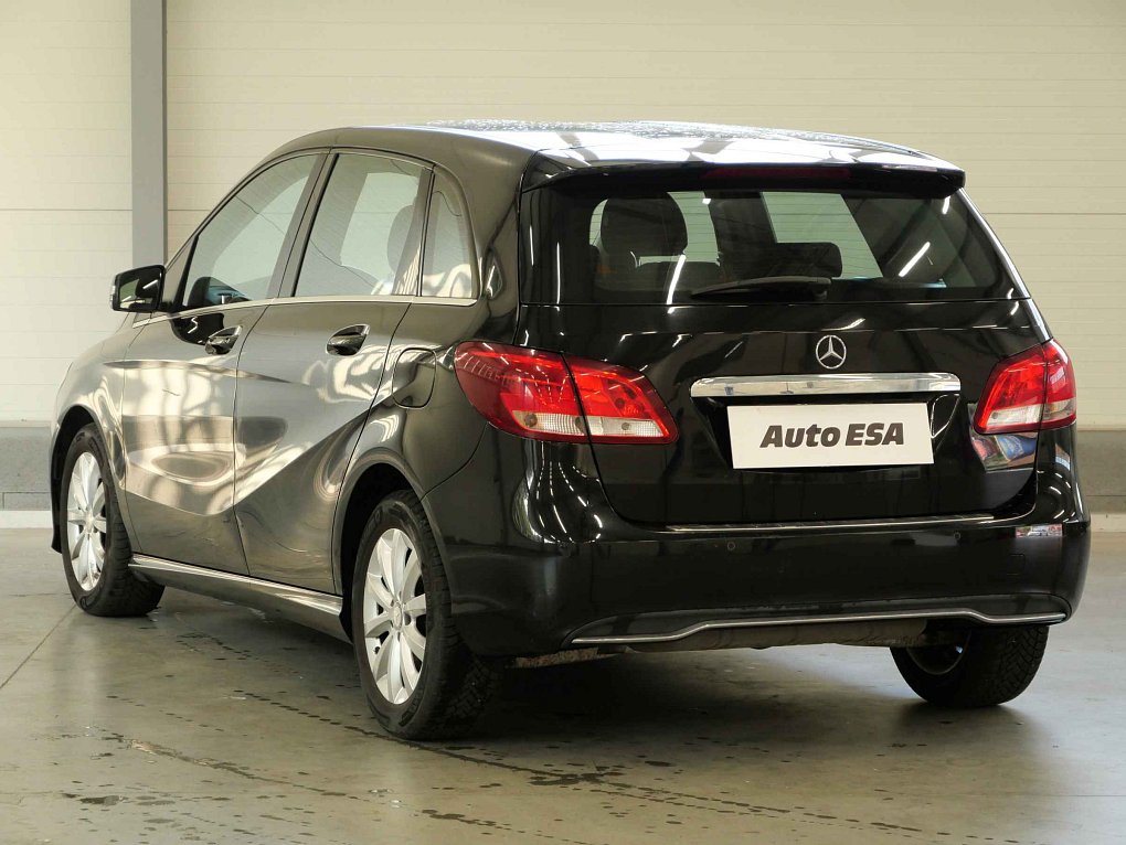Mercedes-Benz Třída B 1.5i 