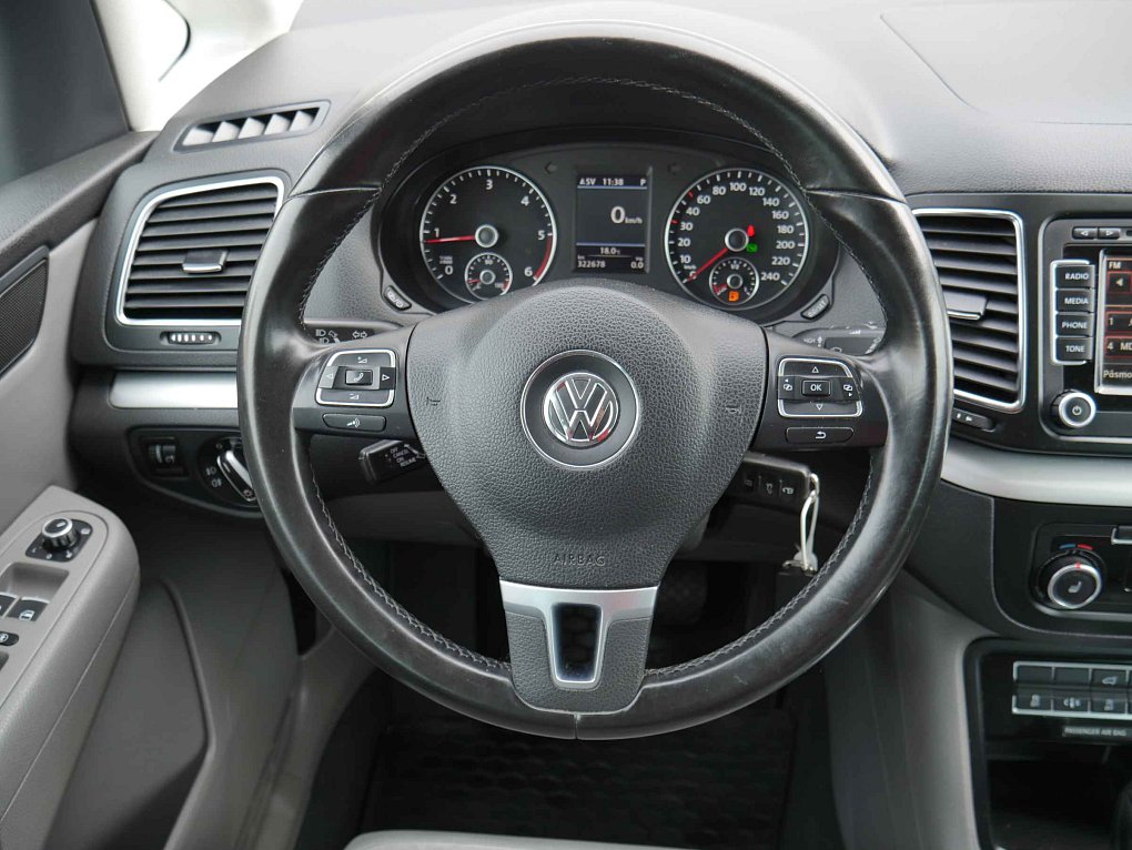 Volkswagen Sharan 2.0TDi 