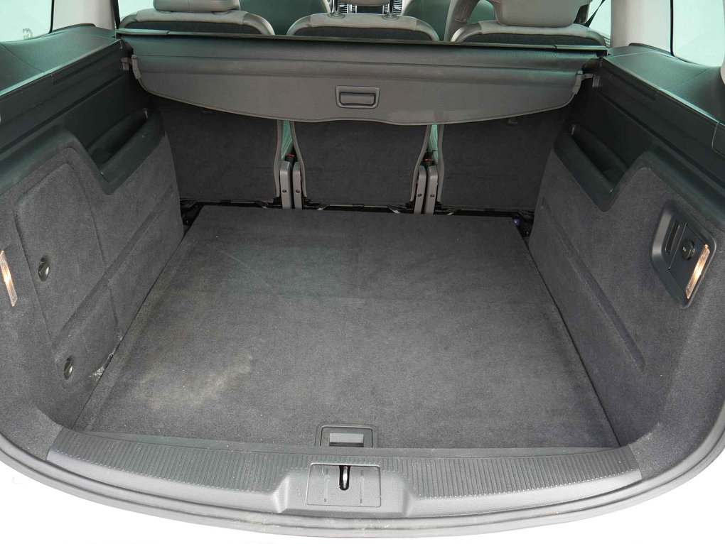 Volkswagen Sharan 2.0TDi 
