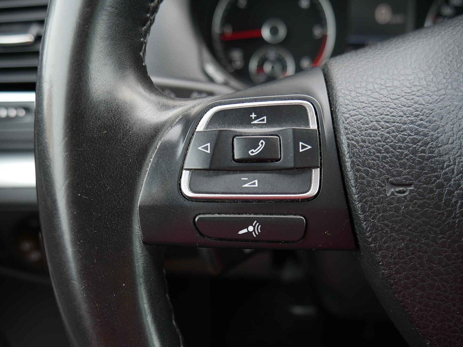 Volkswagen Sharan 2.0TDi 