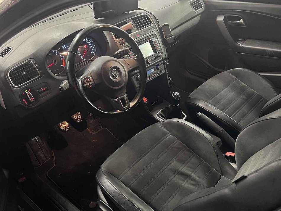 Volkswagen Polo 1.6 TDi R-Line