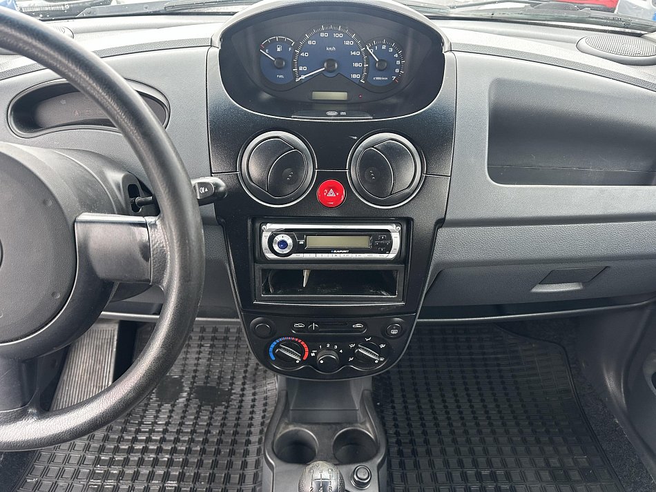 Chevrolet Spark 0.8i 