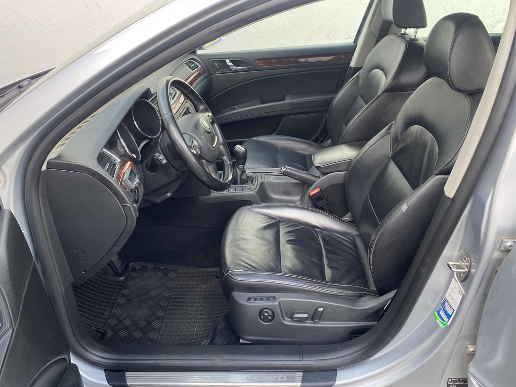 Škoda Superb 2.0TDi 