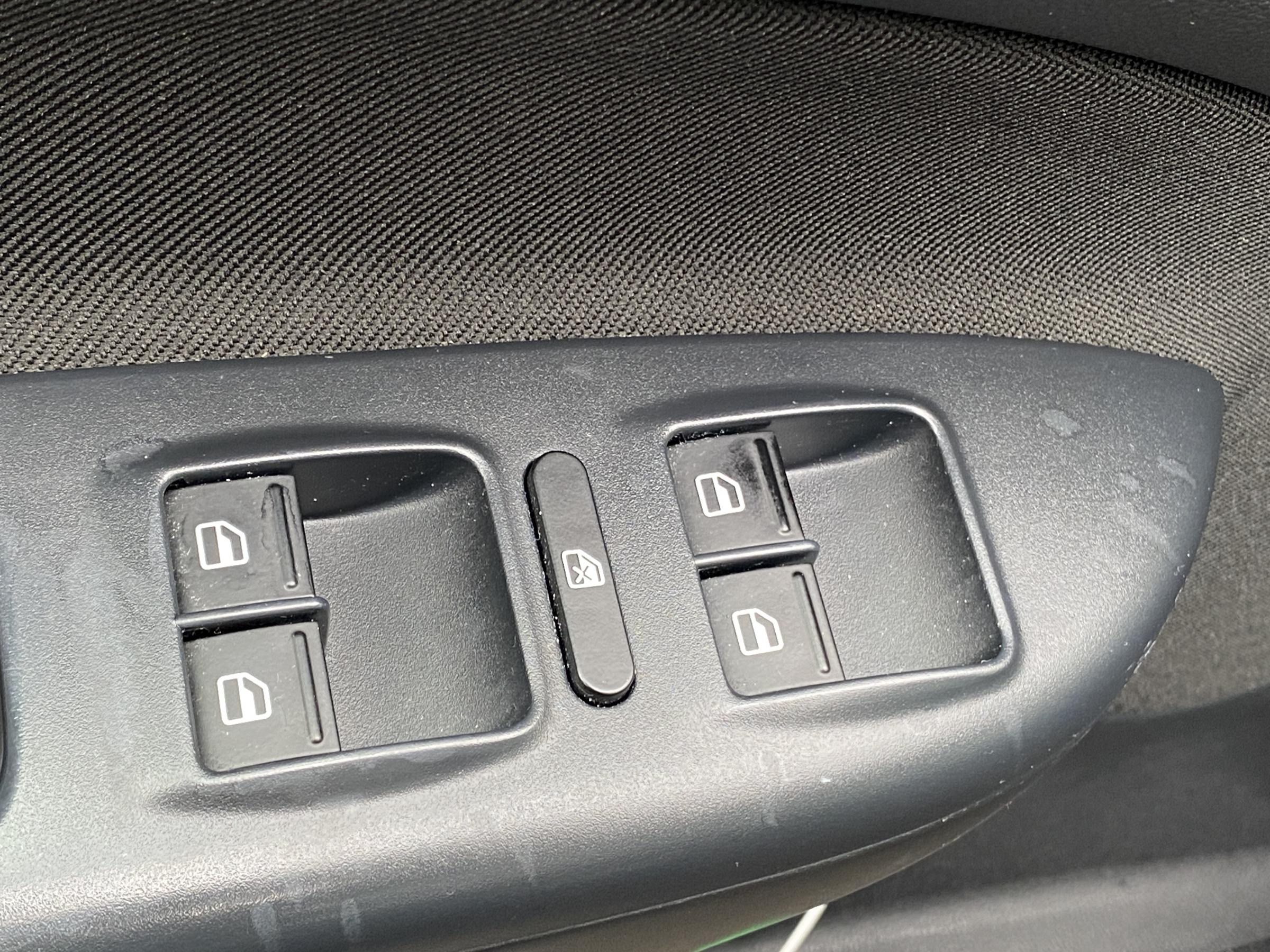 Škoda Octavia, 2012 - pohled č. 11