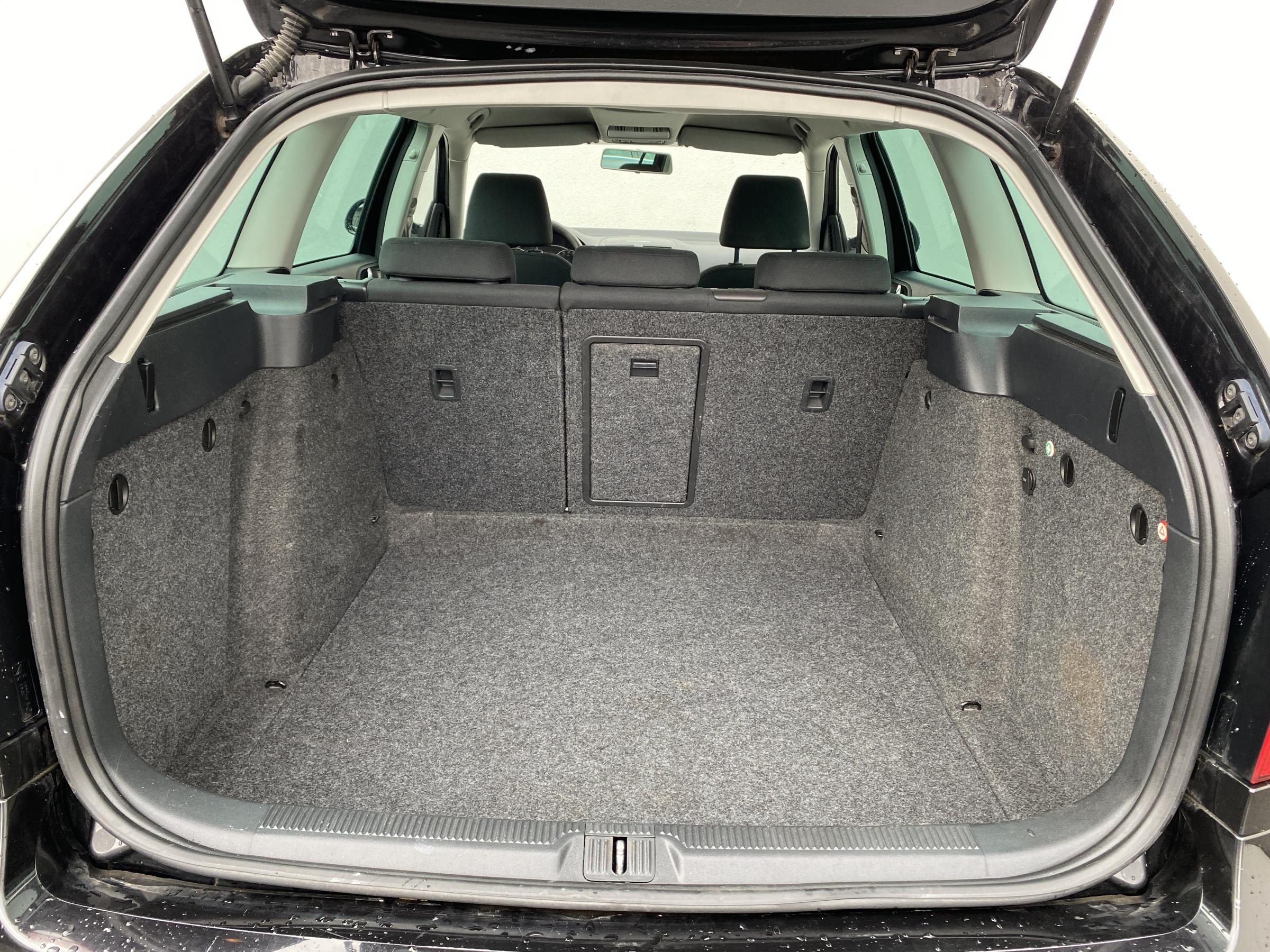 Škoda Octavia, 2012 - pohled č. 7