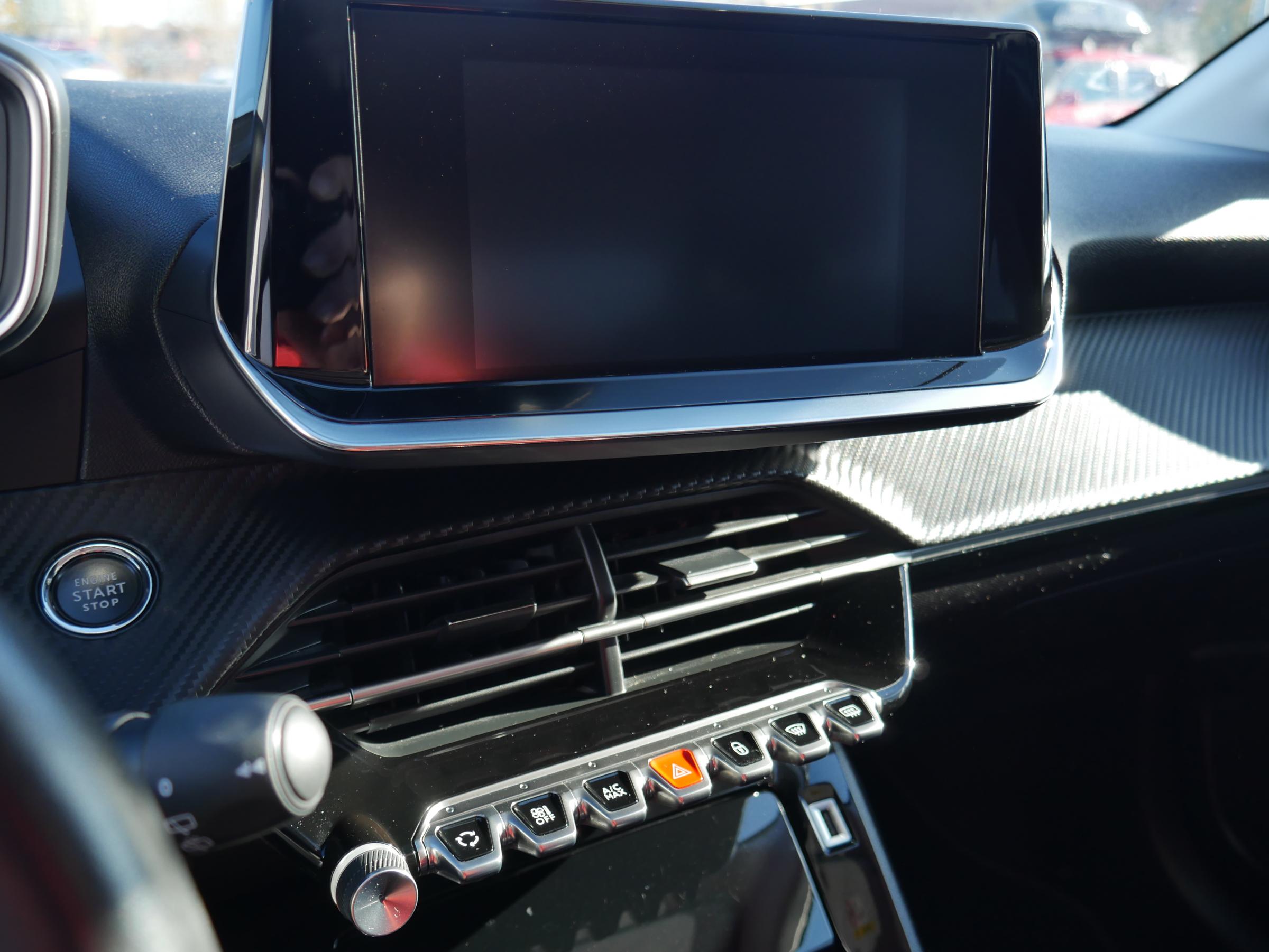 Peugeot 208, 2022 - pohled č. 11