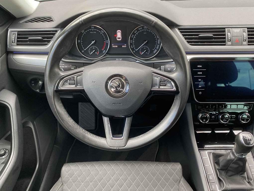 Škoda Superb III 2.0 TDi Style