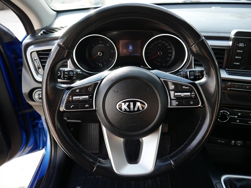 Kia Ceed 1.6 CRDi 