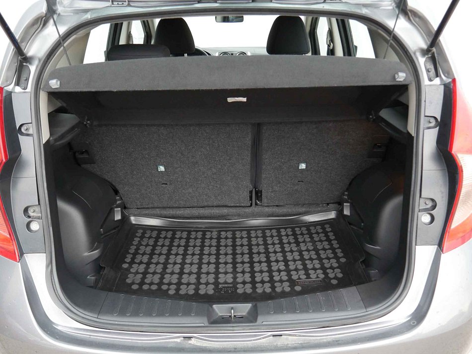 Nissan Note 1.2i 