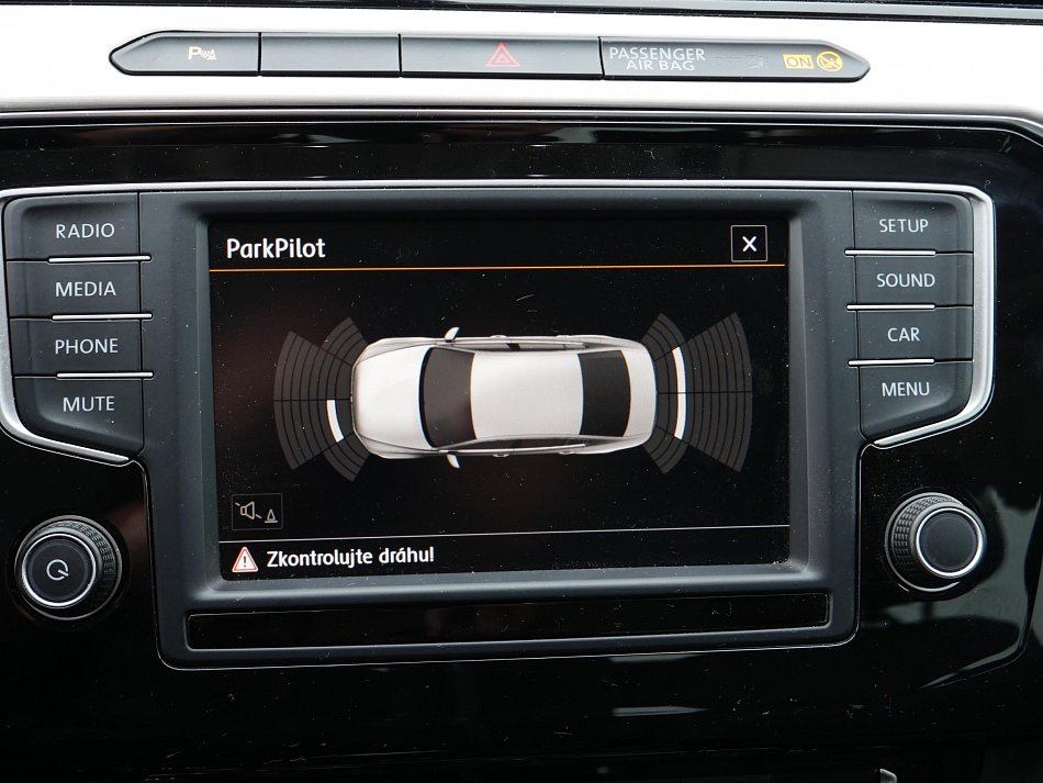 Volkswagen Passat 2.0 TDi 