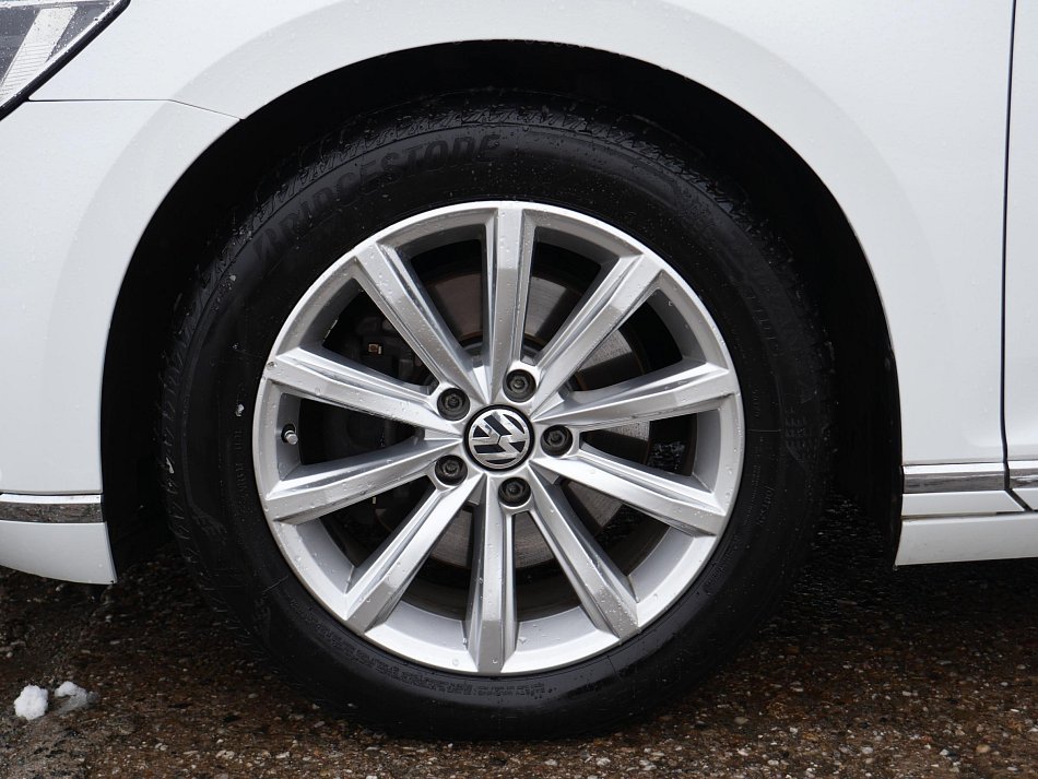 Volkswagen Passat 2.0 TDi 