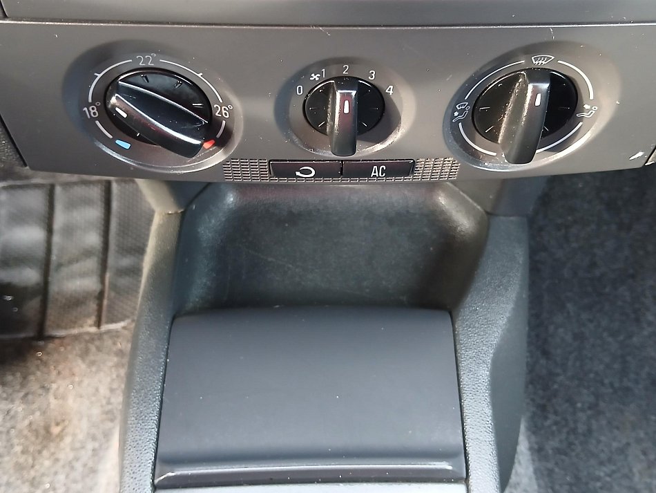 Škoda Fabia I 1.2HTP Ambiente