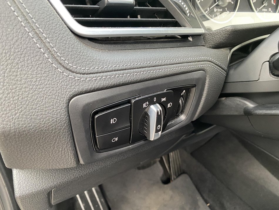 BMW Řada 2 2.0 D Sport 218d