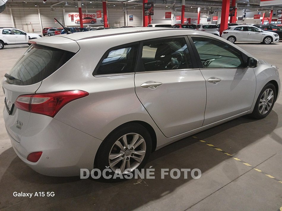 Hyundai I30 1.6. crdi 