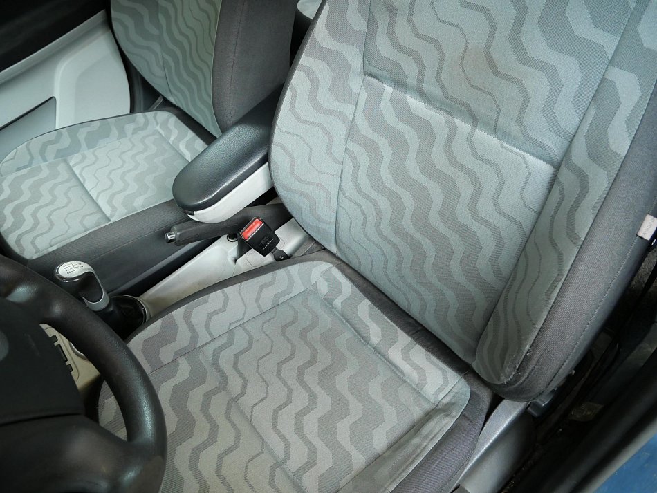 Škoda Fabia II 1.4i 