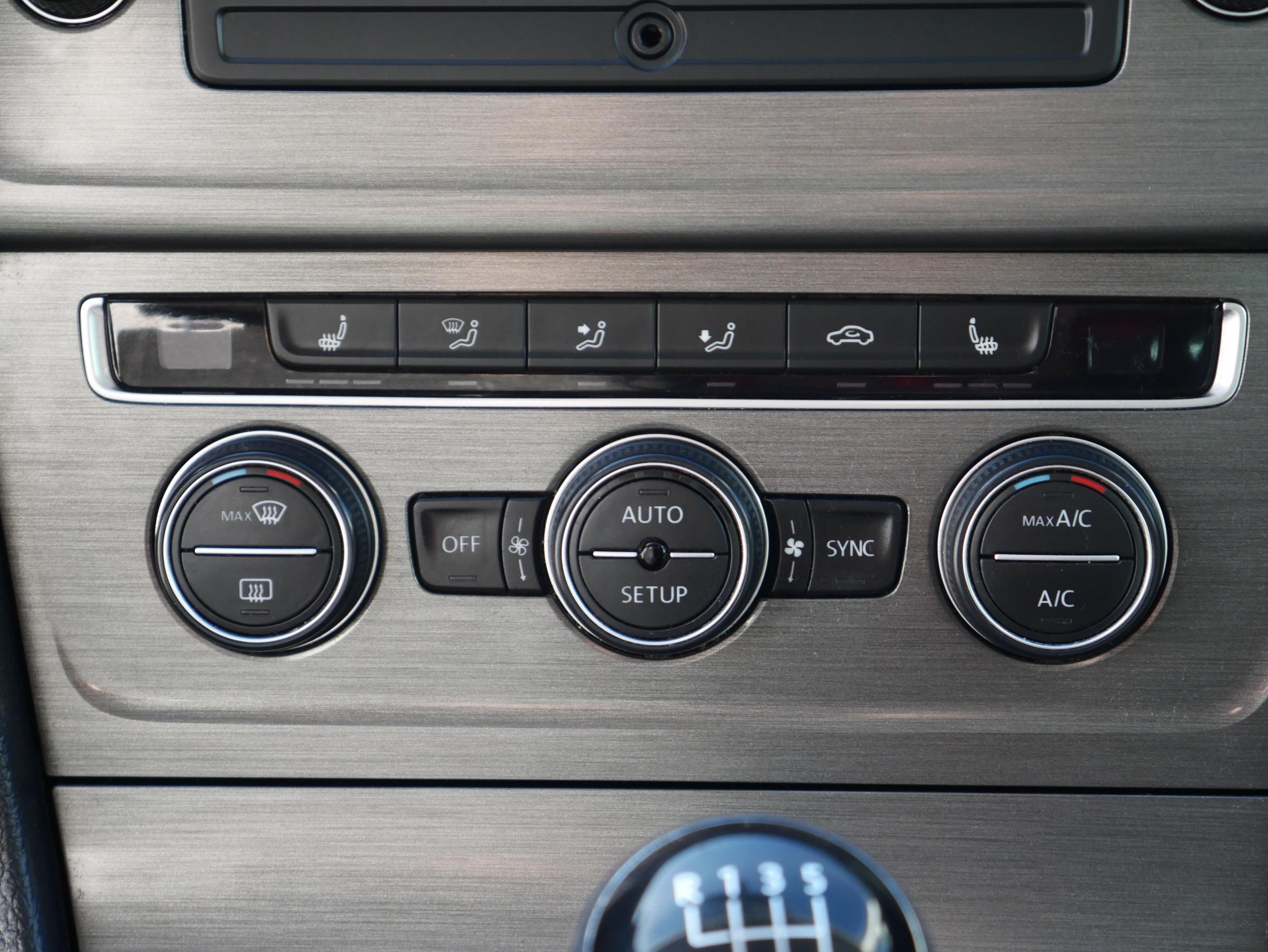 Volkswagen Golf, 2013 - pohled č. 14