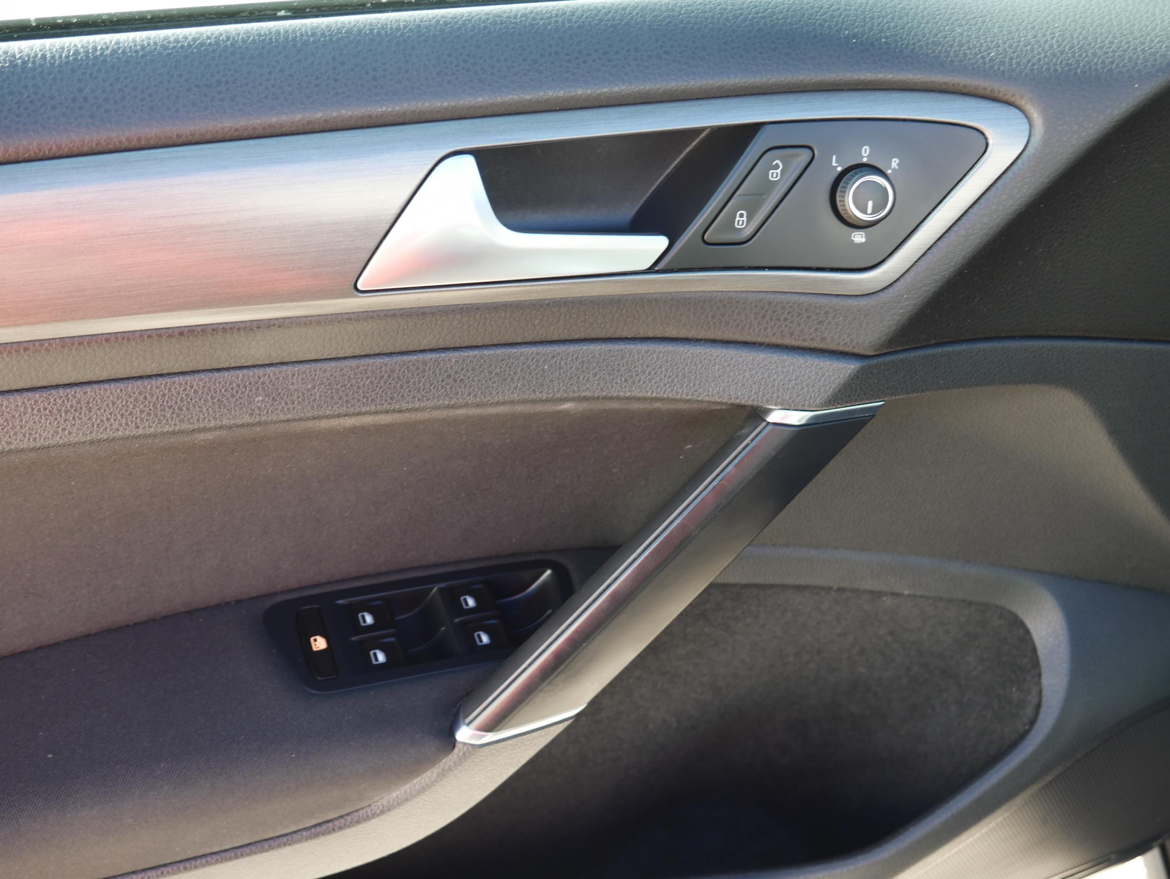 Volkswagen Golf, 2013 - pohled č. 15