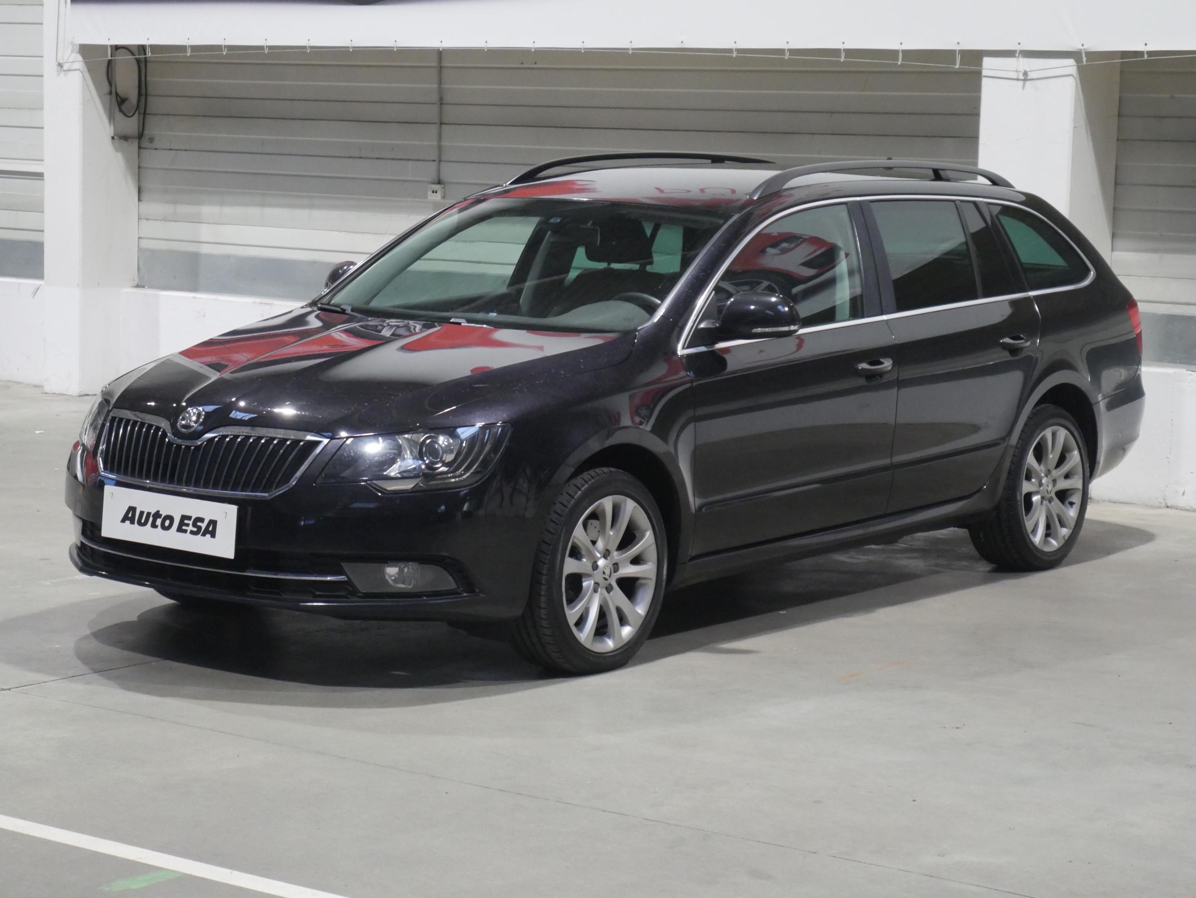 Škoda Superb II, 2015 - pohled č. 3
