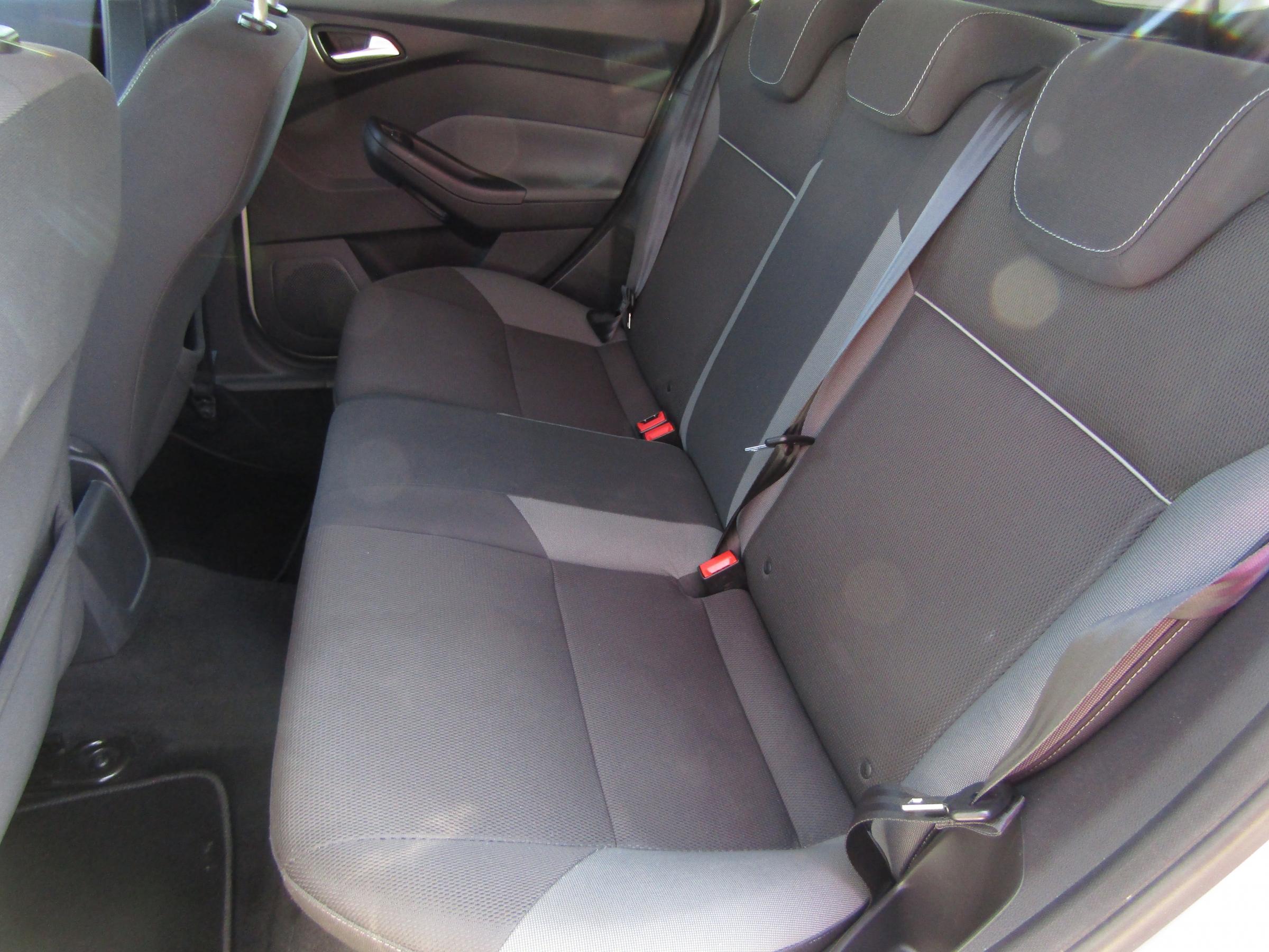 Ford Focus, 2011 - pohled č. 10