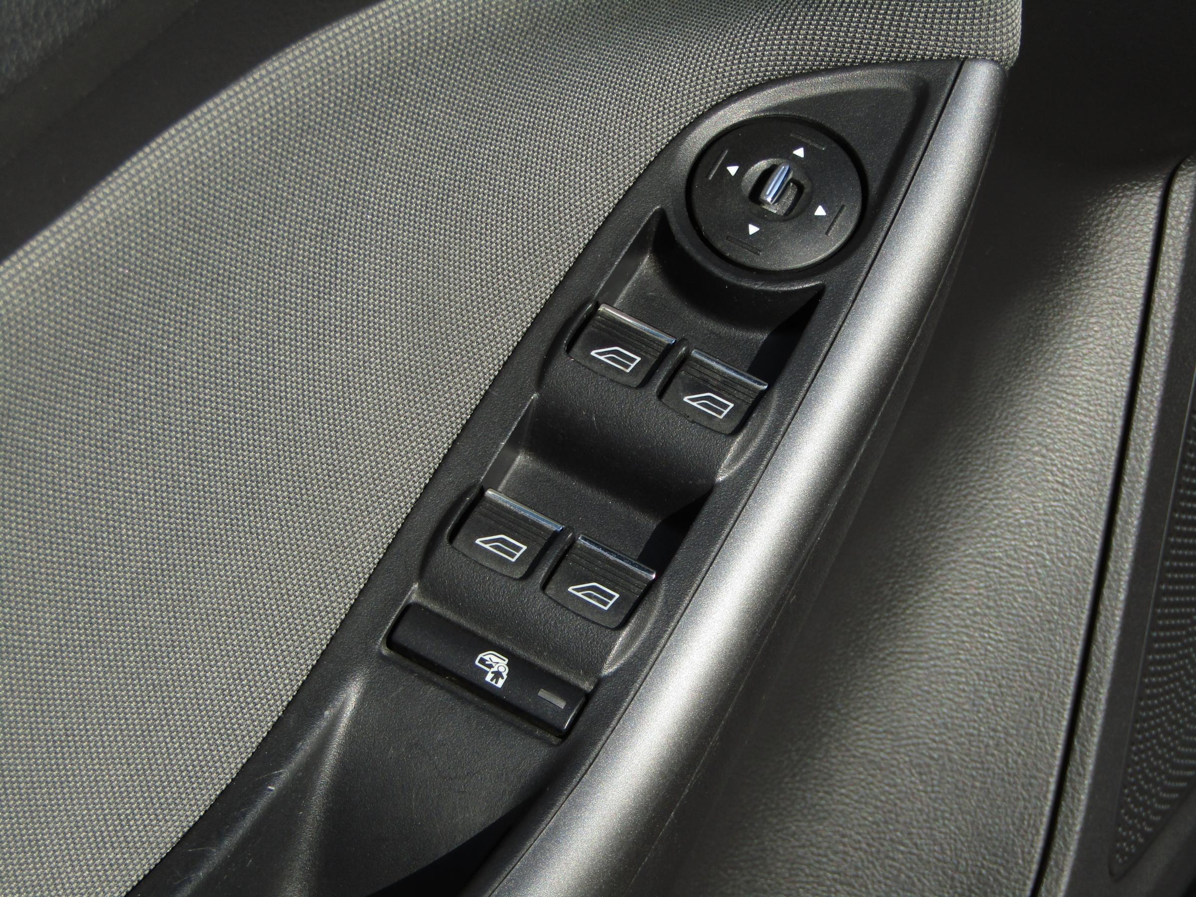 Ford Focus, 2011 - pohled č. 11