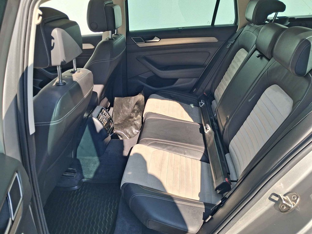 Volkswagen Passat 2.0 TDi Highline 4 Motion