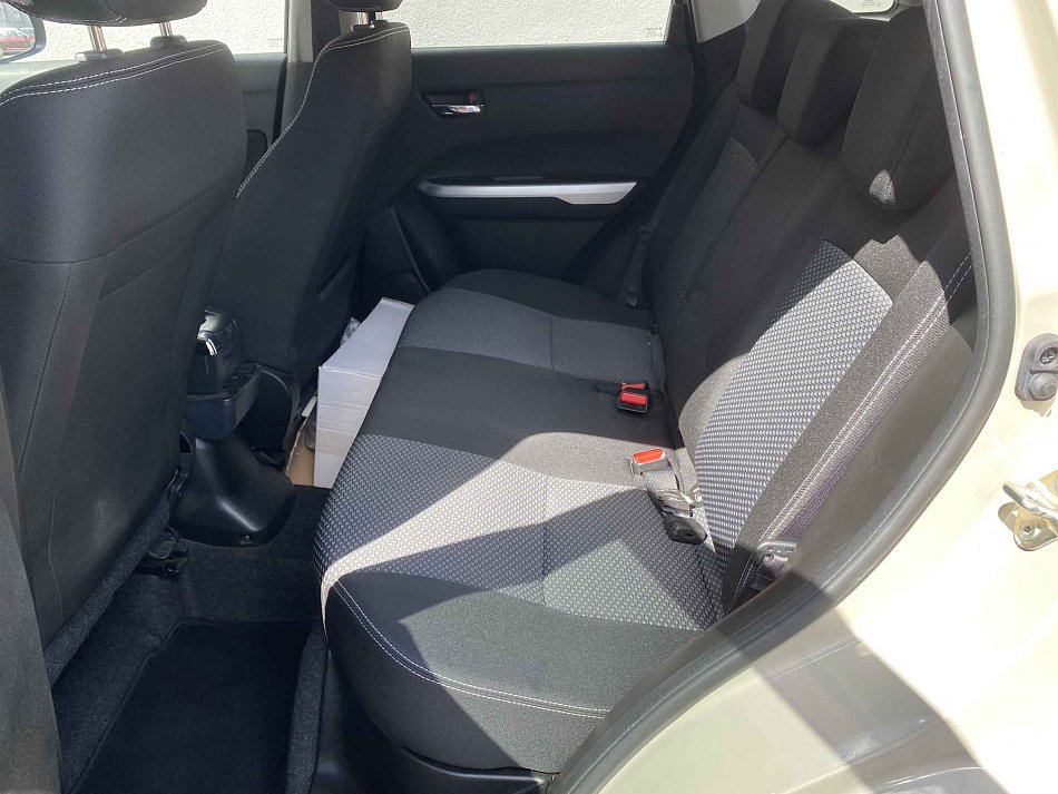 Suzuki Vitara 1.6 VVT Comfort