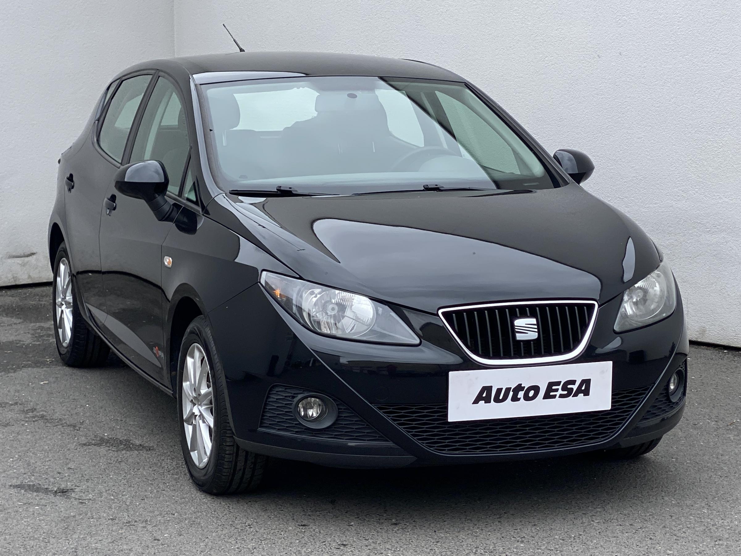 Seat Ibiza, 2012 - celkový pohled