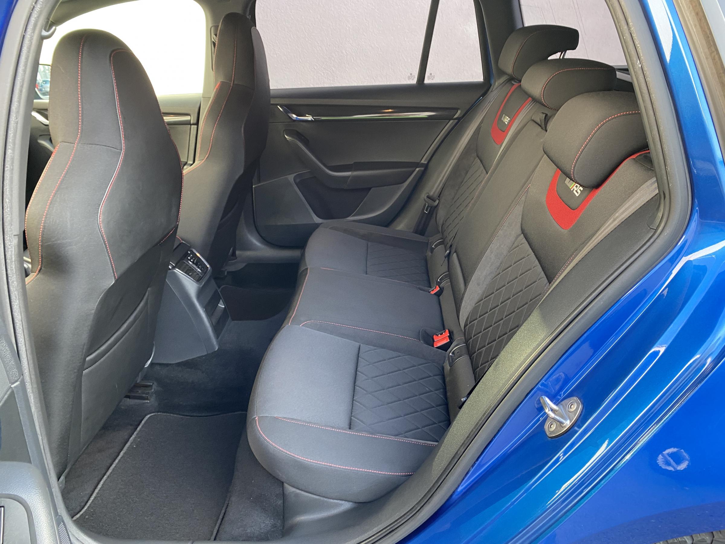 Škoda Octavia III, 2018 - pohled č. 13