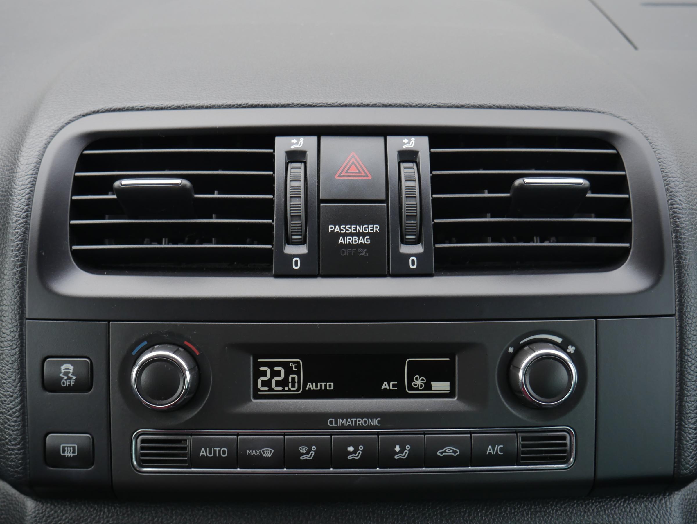 Škoda Roomster, 2013 - pohled č. 15