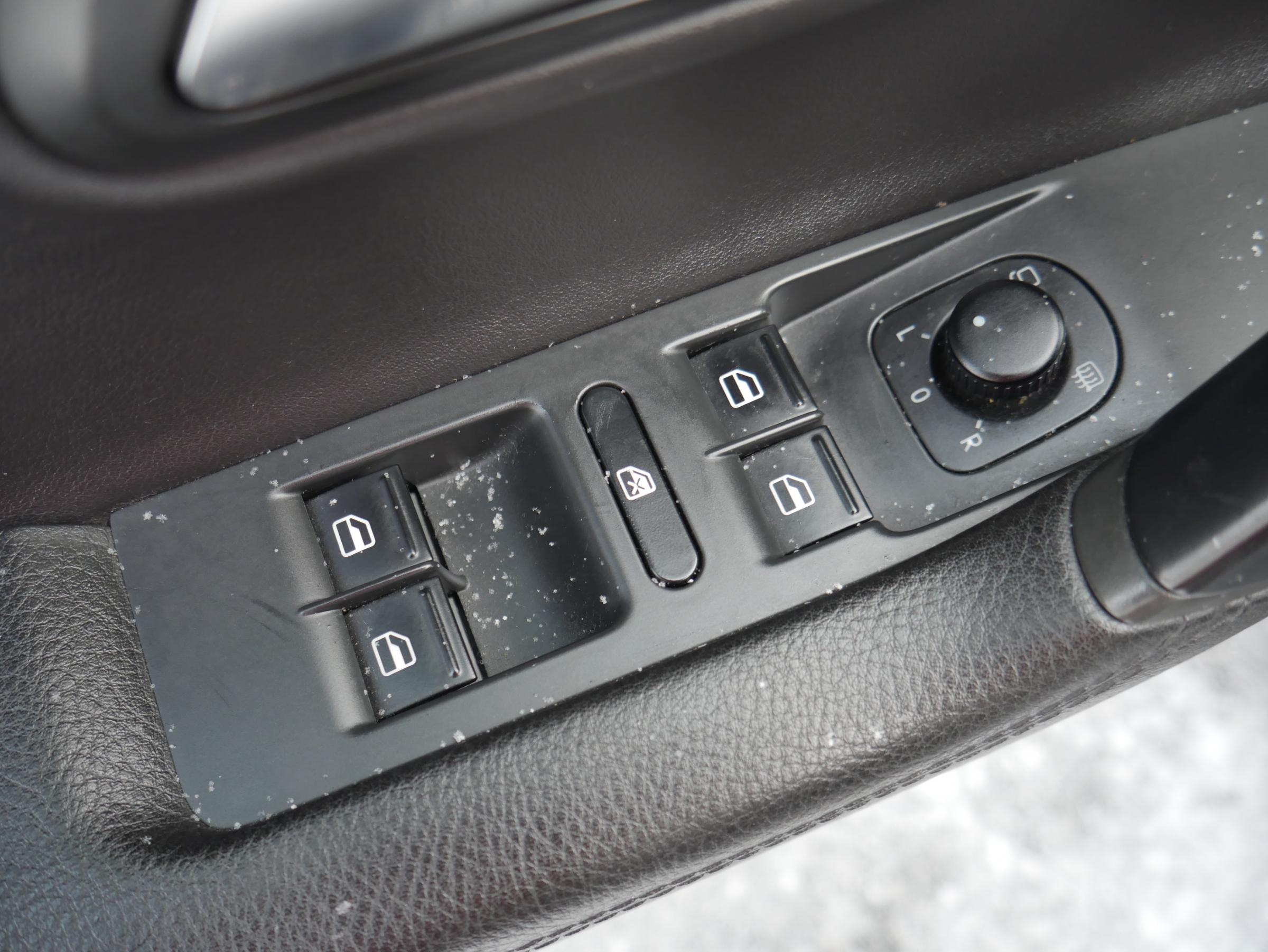 Volkswagen CC, 2012 - pohled č. 16