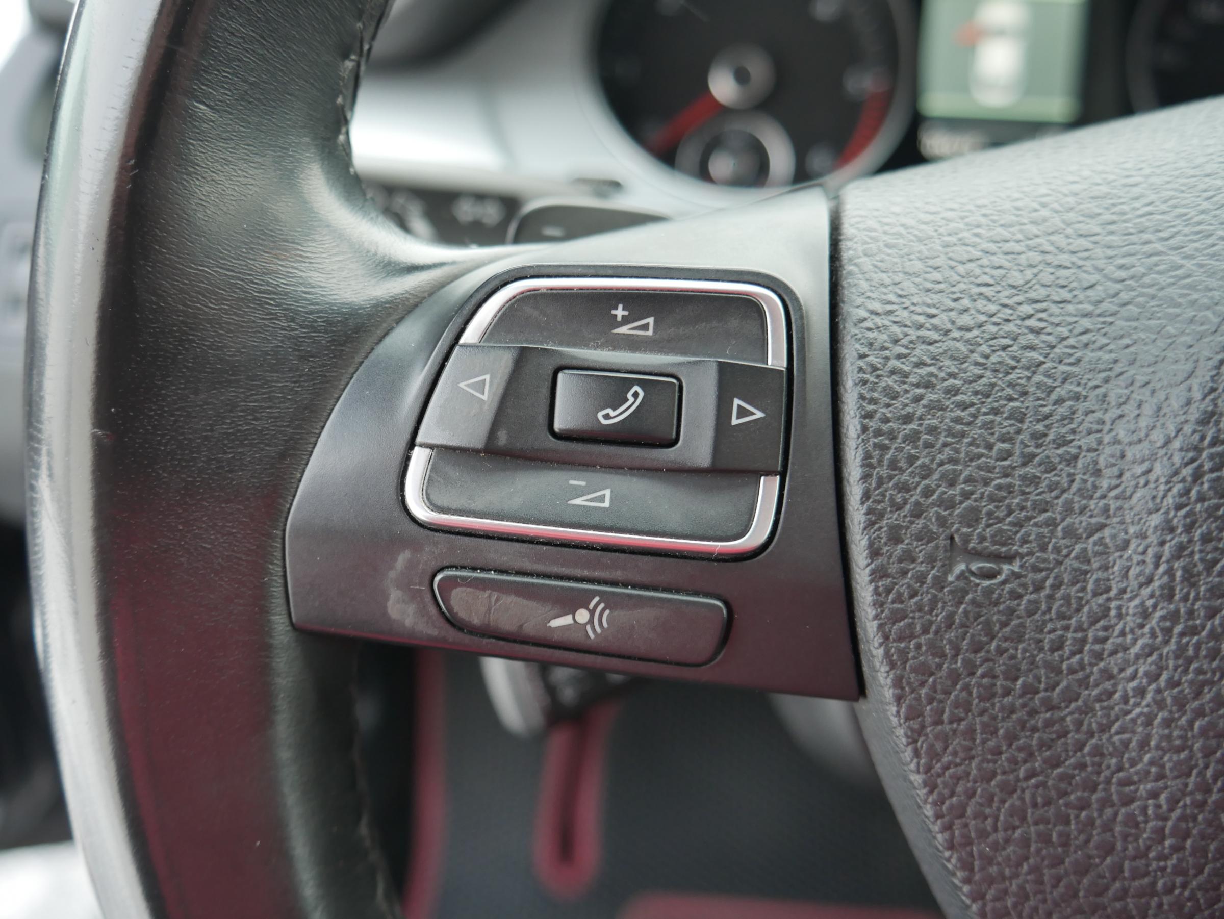 Volkswagen CC, 2012 - pohled č. 20