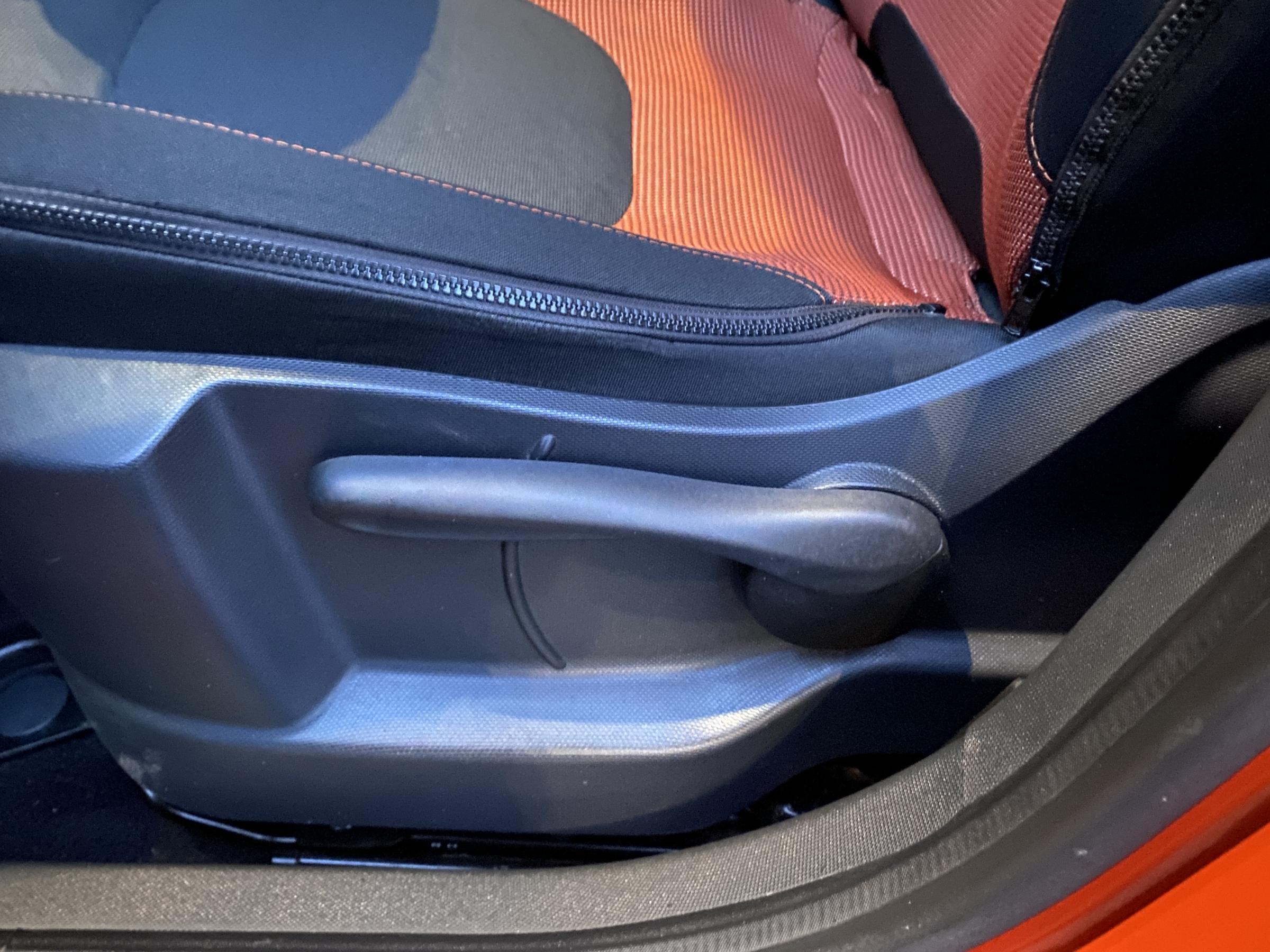 Renault Captur, 2013 - pohled č. 14