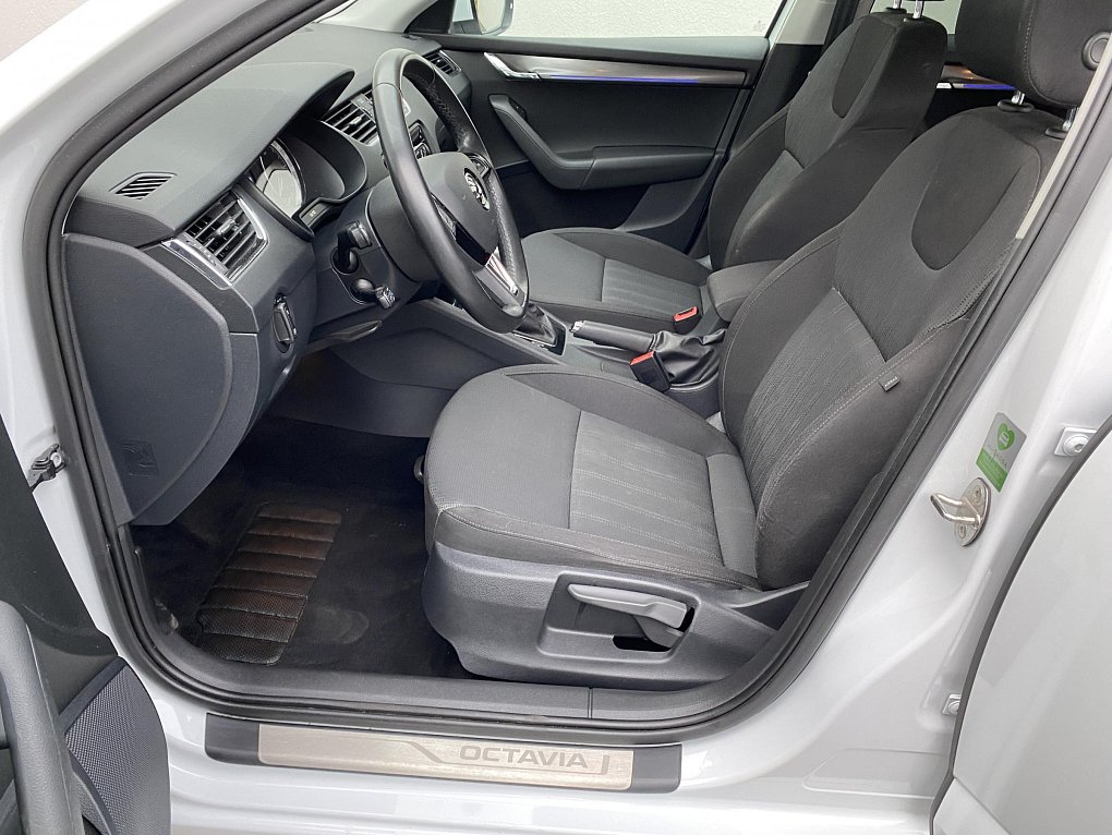 Škoda Octavia III 2.0 TSi Style