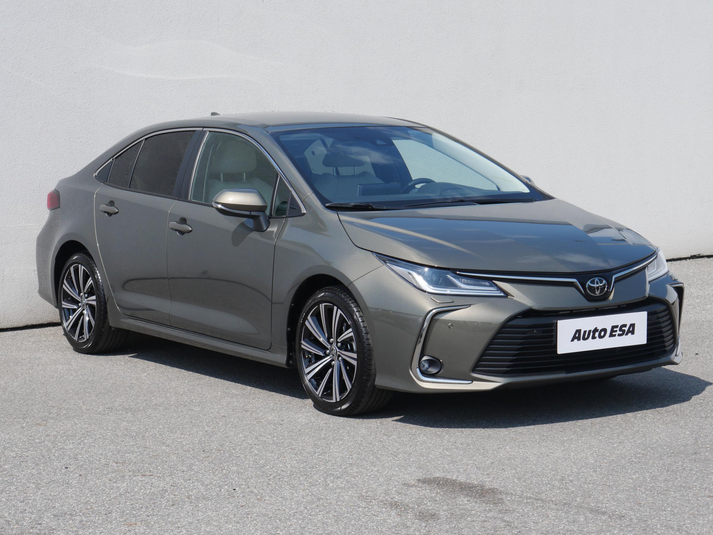 Toyota Corolla, 2023 - celkový pohled