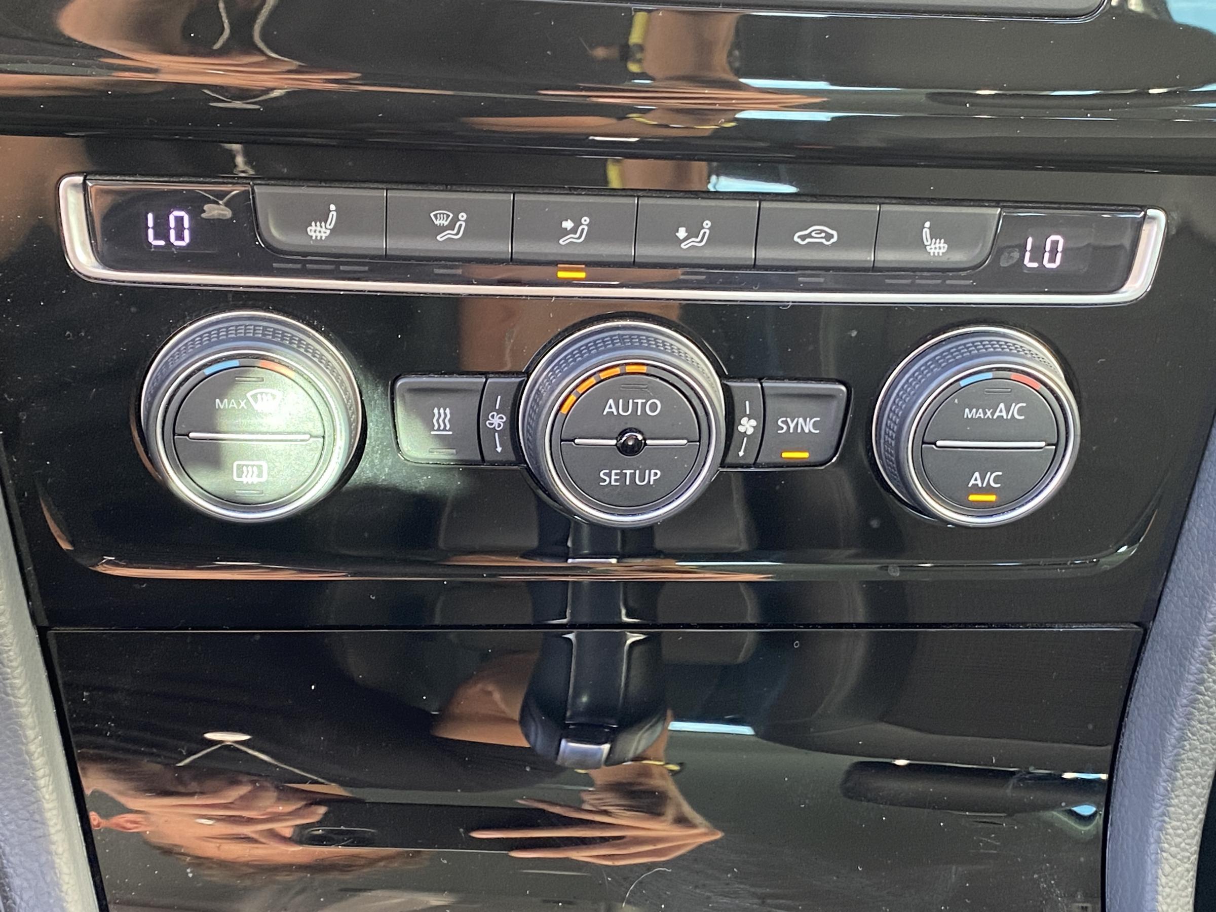 Volkswagen Golf, 2013 - pohled č. 18