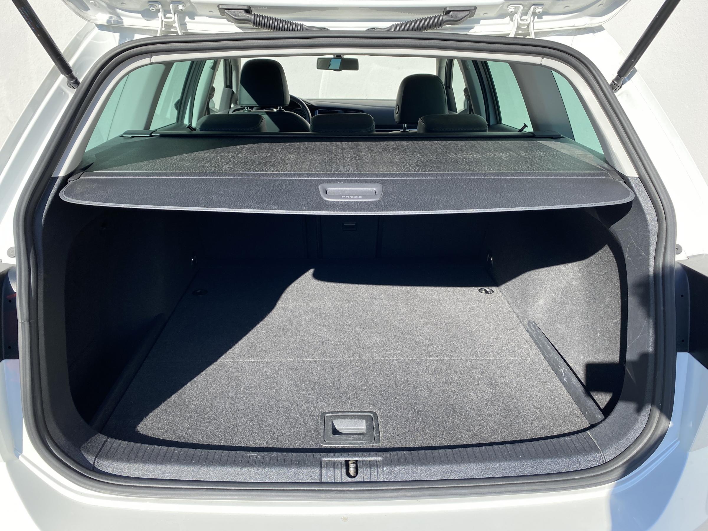 Volkswagen Golf, 2013 - pohled č. 7