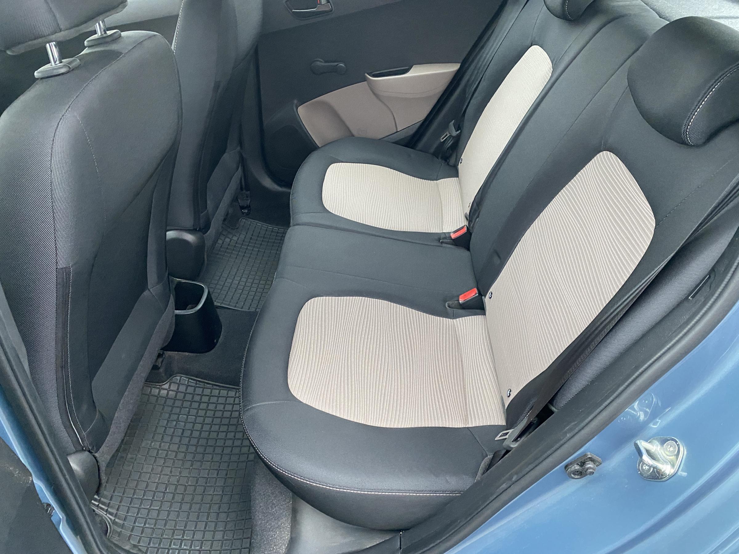 Hyundai i10, 2016 - pohled č. 10