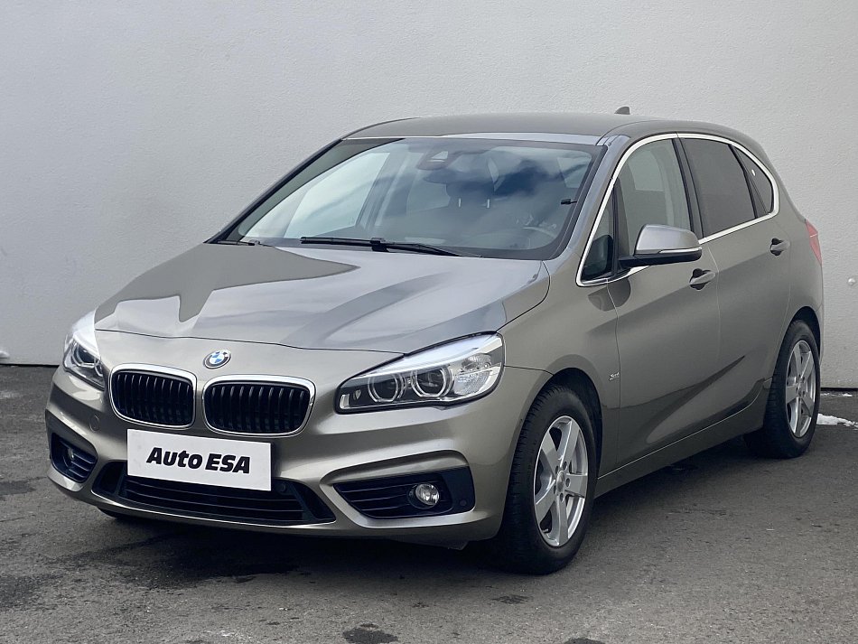 BMW Řada 2 2.0 D Sport 218d