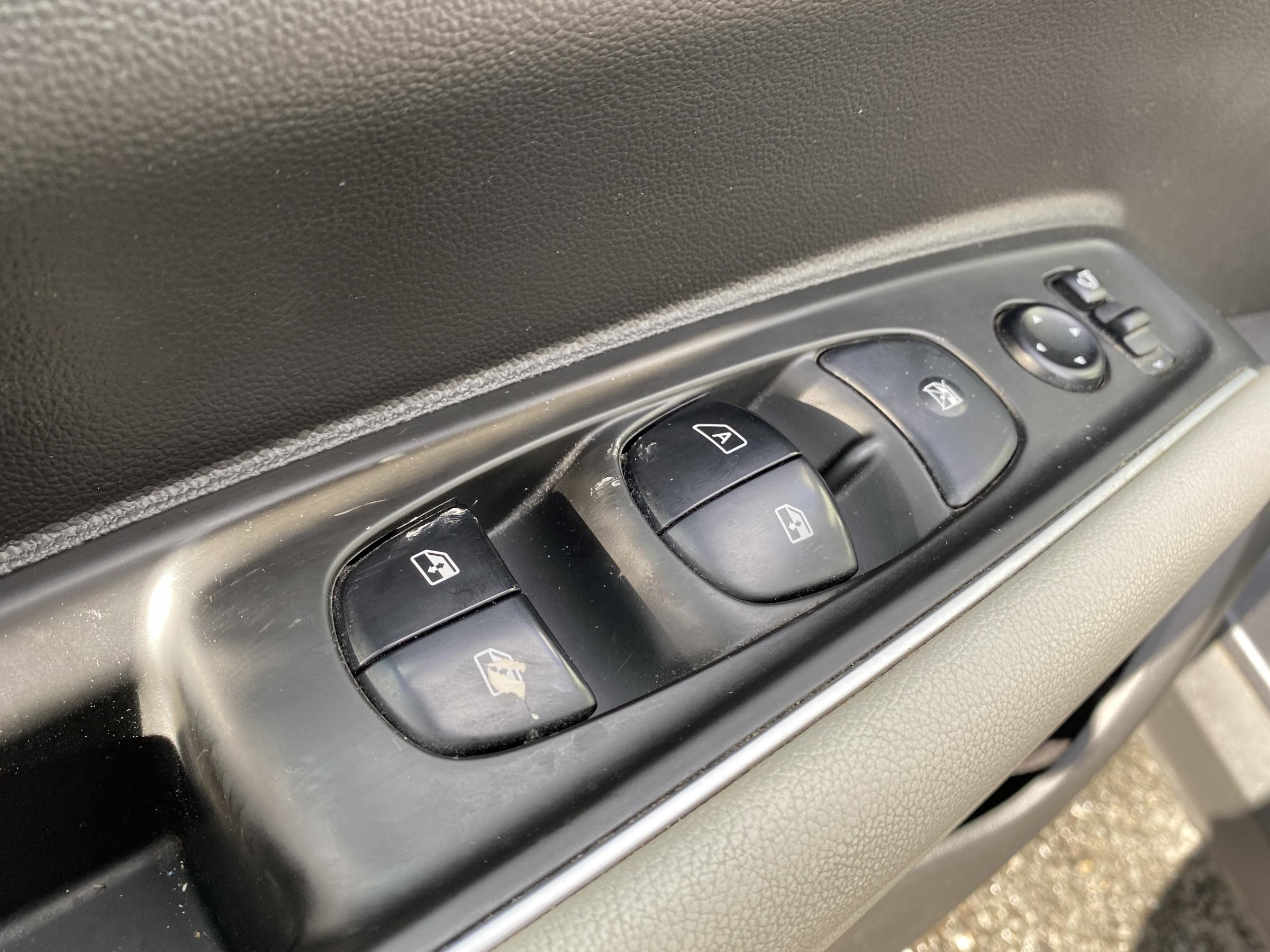 Renault Koleos, 2017 - pohled č. 13