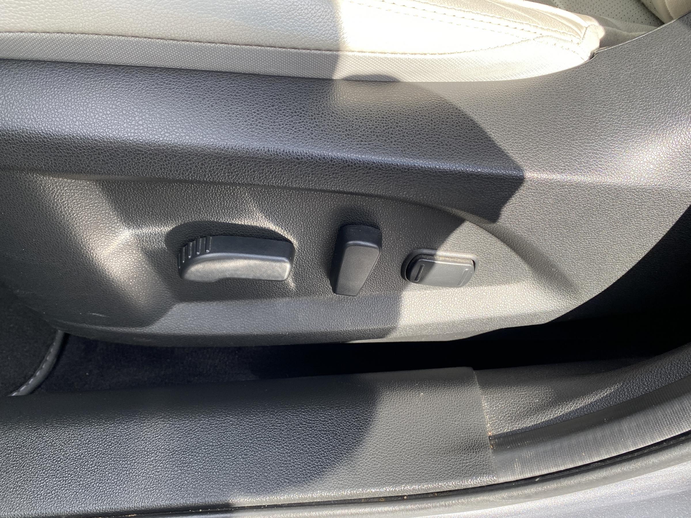 Renault Koleos, 2017 - pohled č. 14