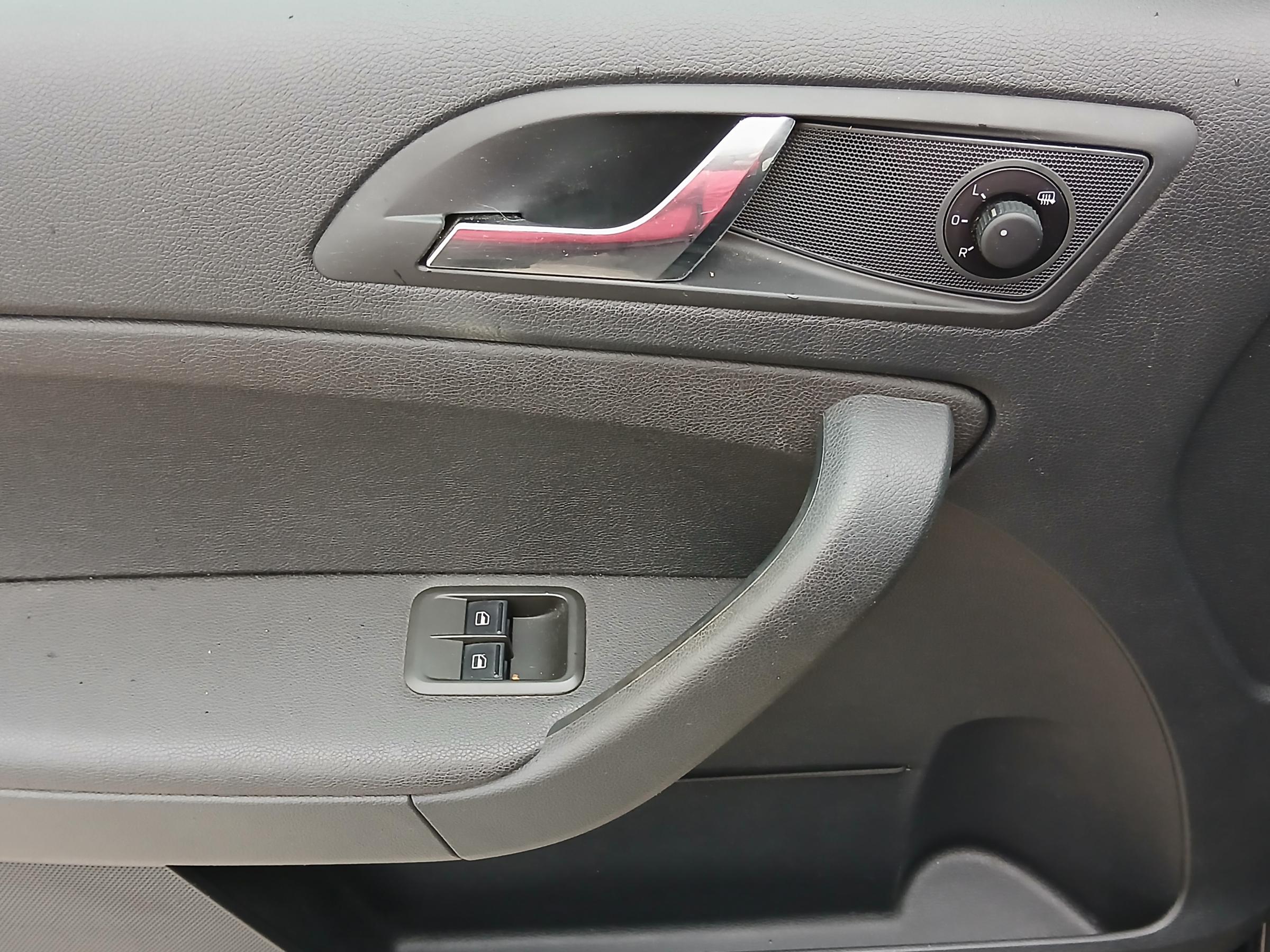 Škoda Yeti, 2015 - pohled č. 11