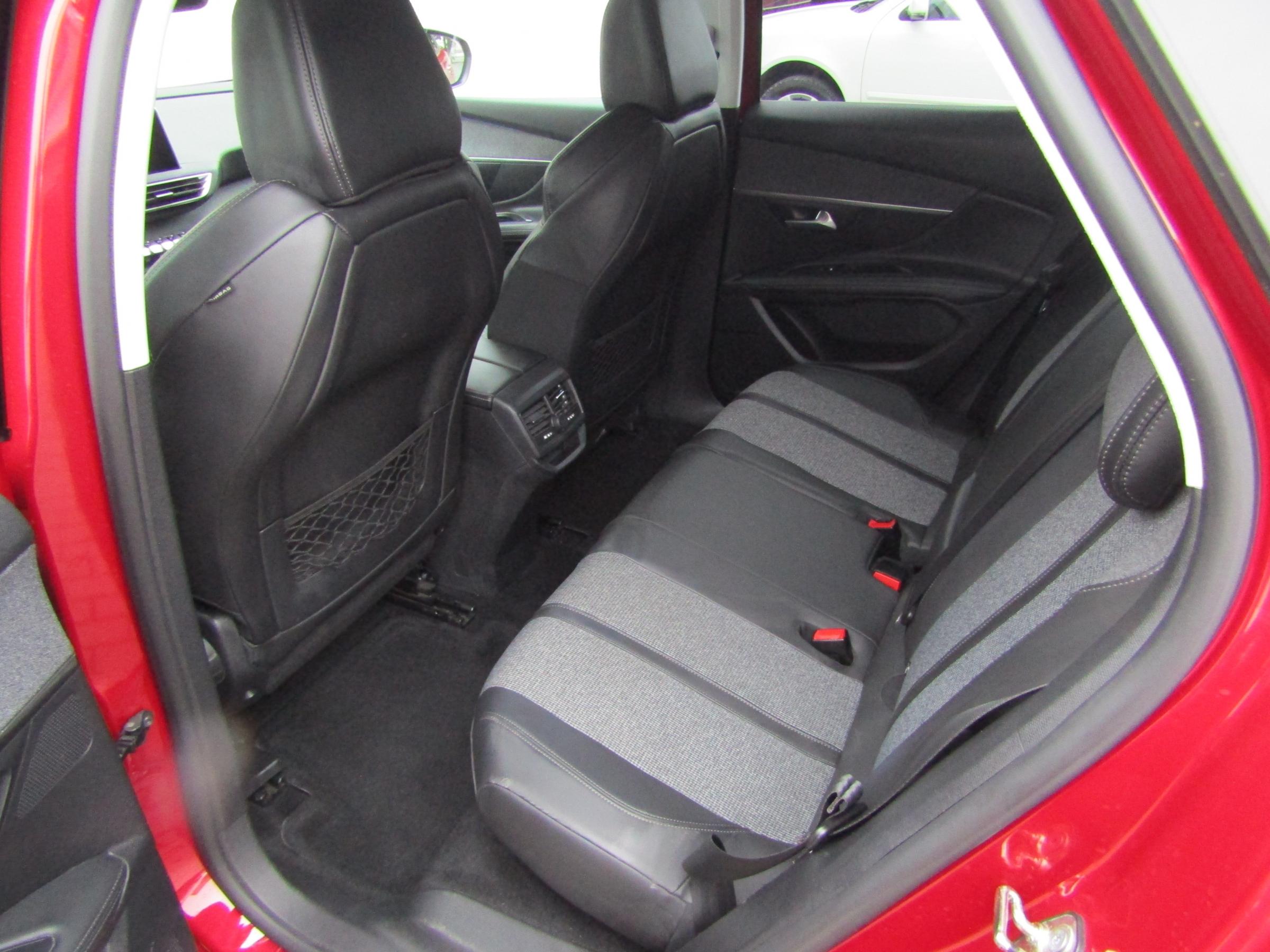 Peugeot 3008, 2018 - pohled č. 10