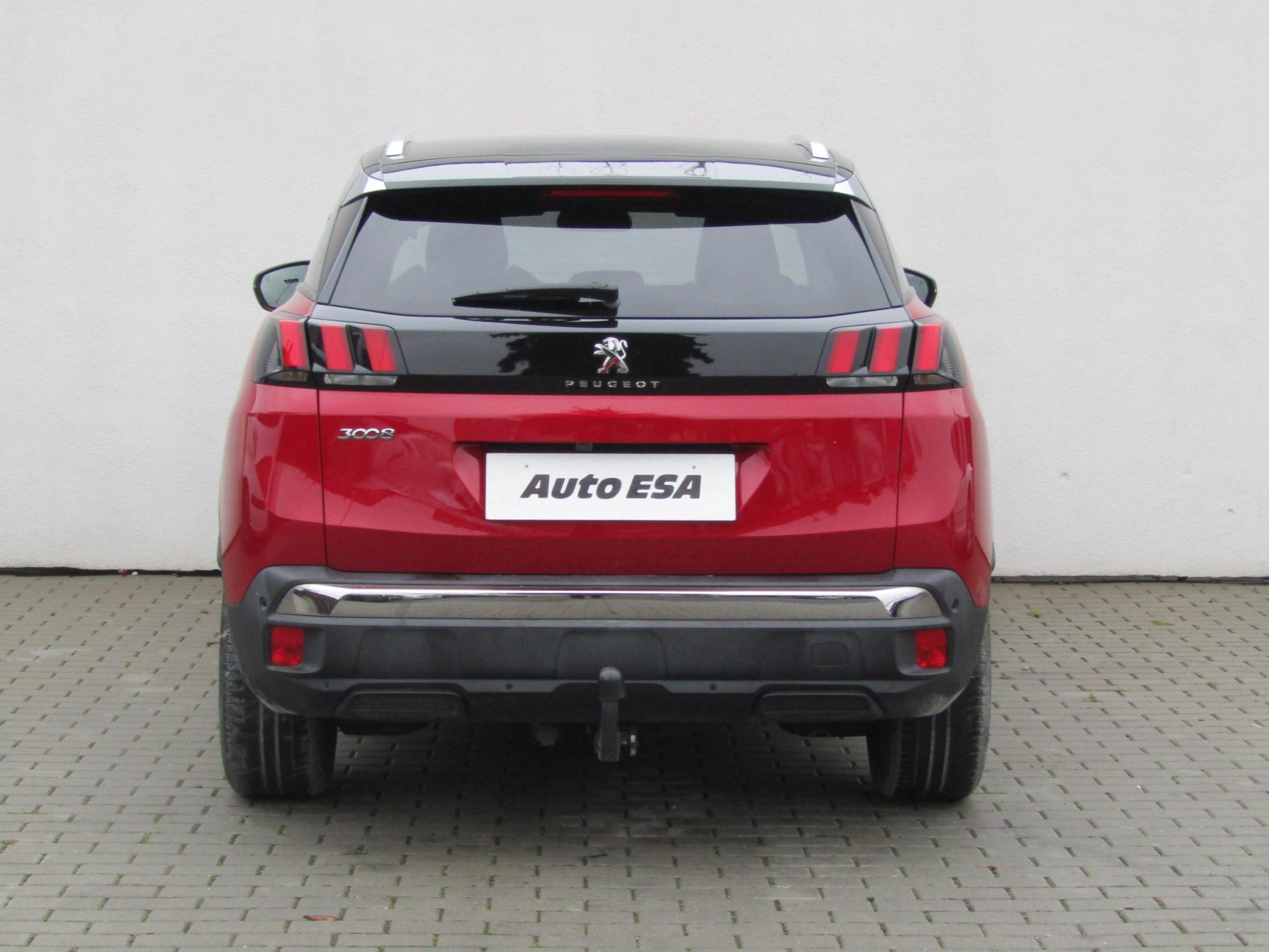 Peugeot 3008, 2018 - pohled č. 5