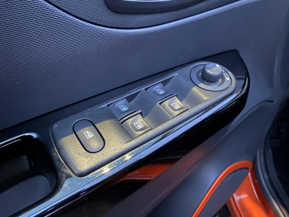 Renault Captur 1.2 TCe 