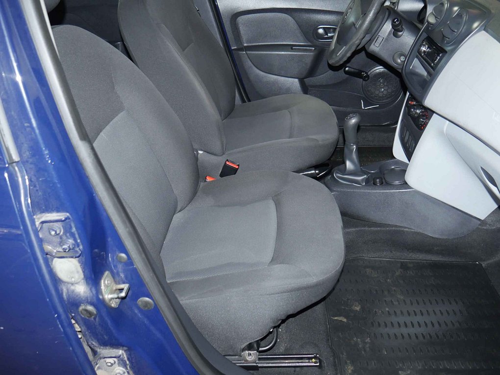 Dacia Logan 1.2i 