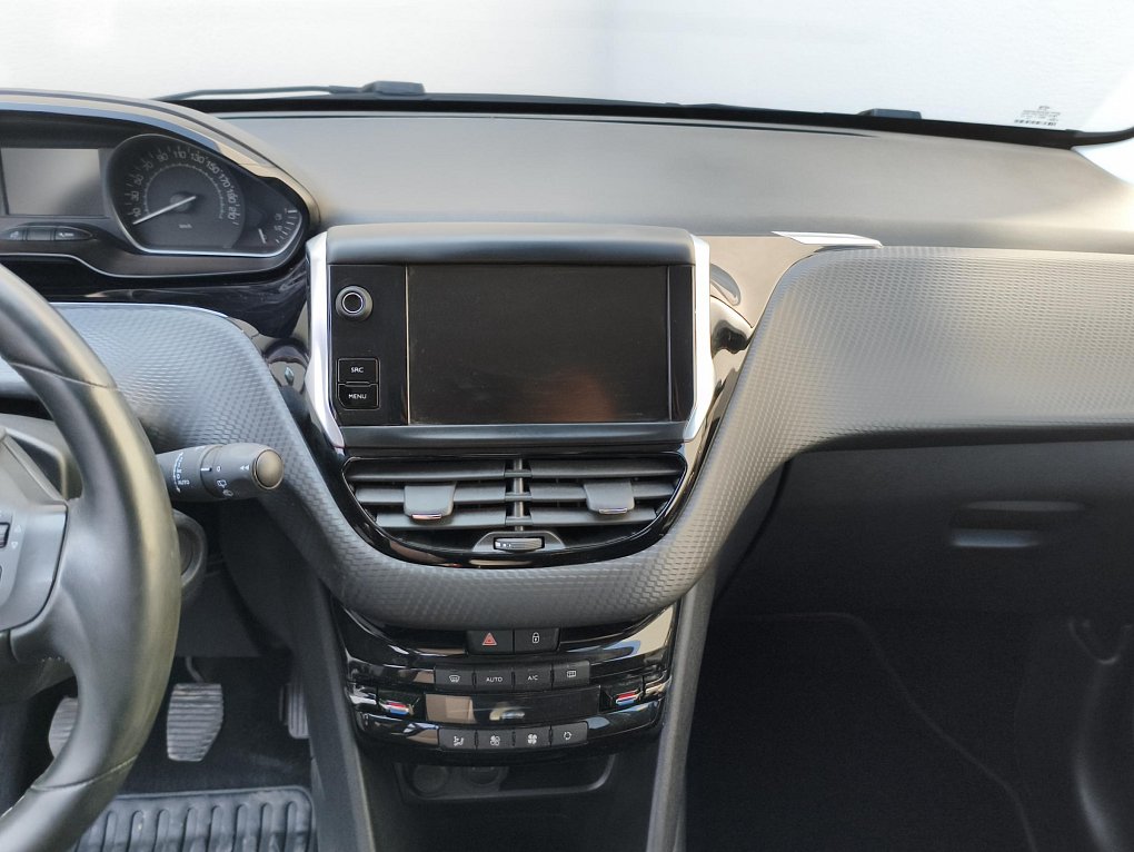 Peugeot 208 1.2PT  TechEDITION