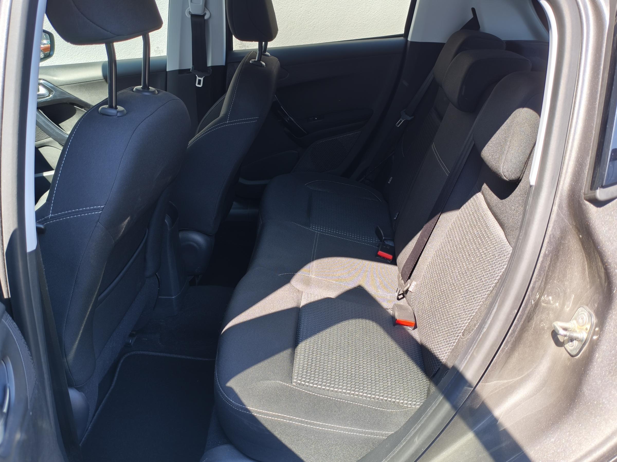 Peugeot 208, 2019 - pohled č. 15